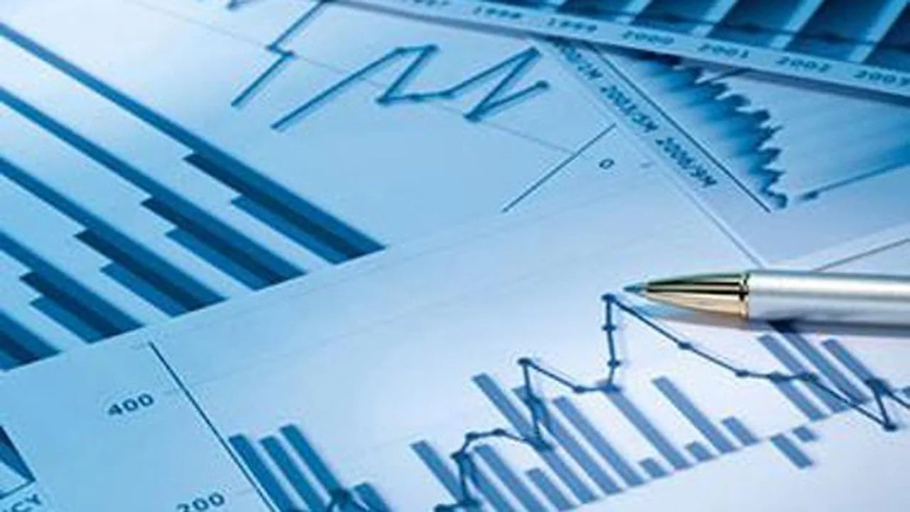 Curso Gratis: Programación y políticas financieras, Parte 1 | Cuentas macroeconómicas y análisis