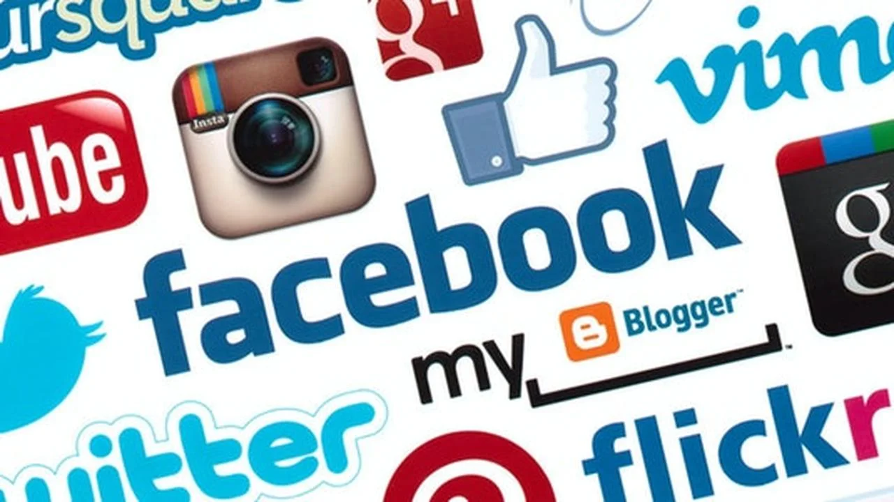 Curso Gratis en español: Beneficios y características de las redes sociales más significativas