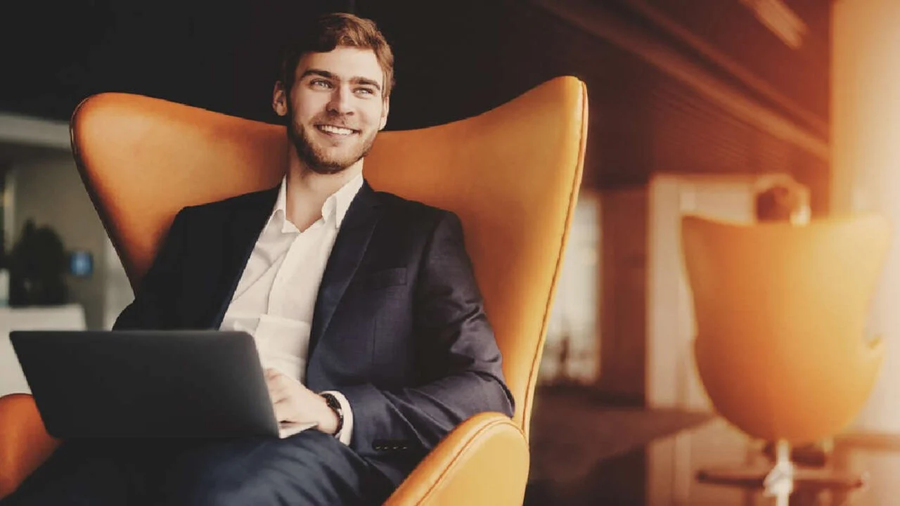 El mejor curso gratis en línea para emprender con éxito