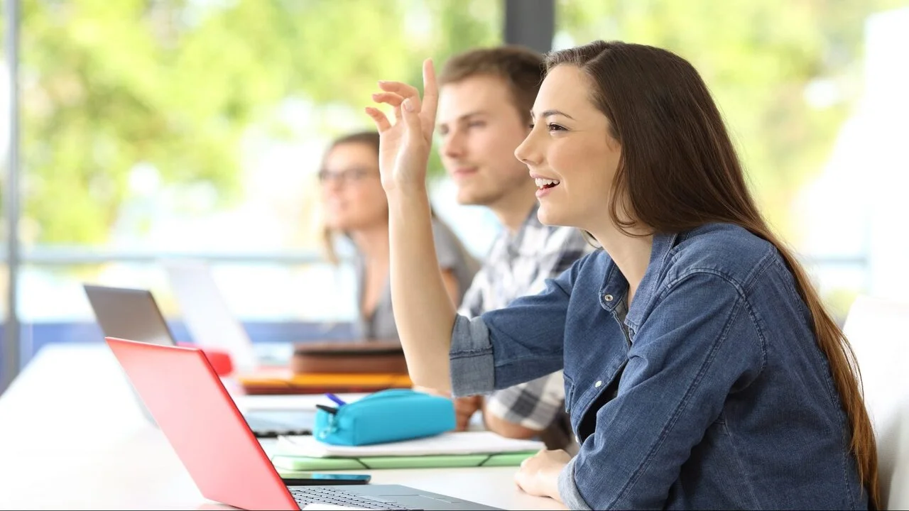 Curso gratis en línea de inglés para negocios y tecnología