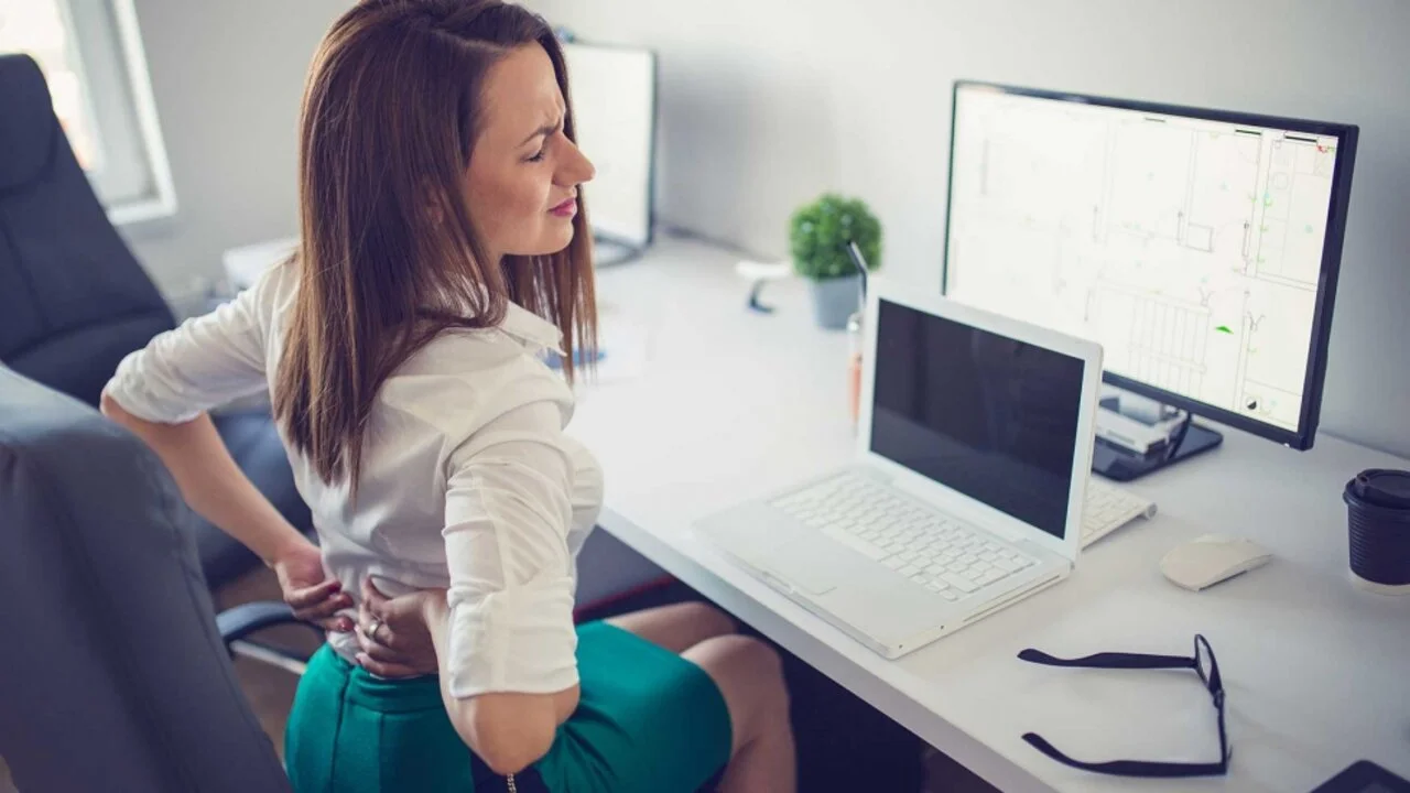 Curso gratis para aprender a abatir el sedentarismo y los problemas de salud en la oficina