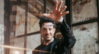 ¡Conviértete en un mago en pocas horas! Aprende 3 juegos de magia para triunfar sin experiencia en este curso gratis