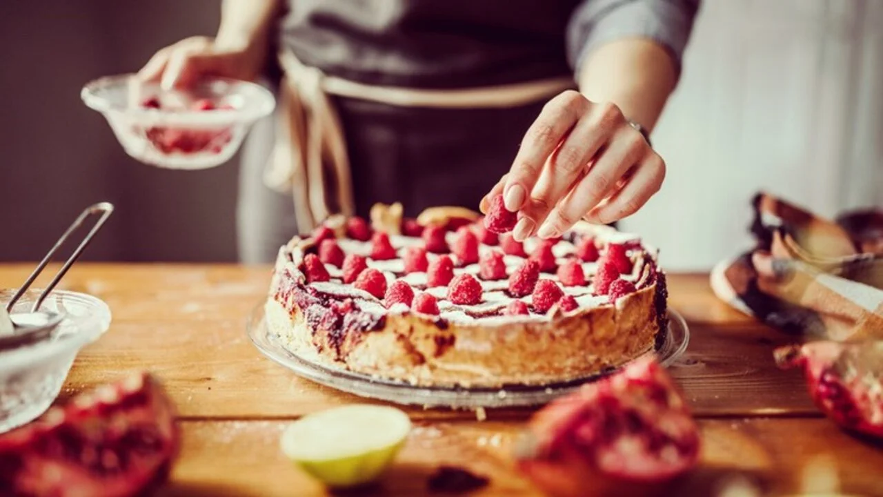 Aprende a preparar postres saludables con el curso Gratis de Introducción a la Pastelería Saludable