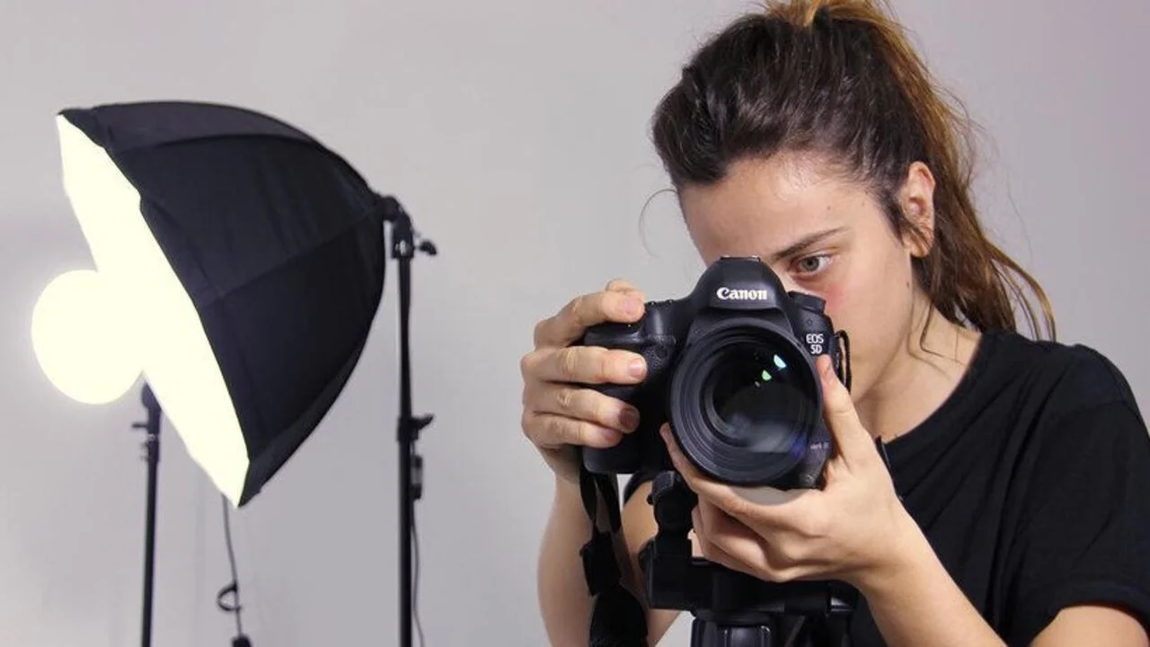 ¡Aprende fotografía de manera fácil y práctica con el curso Gratis de “Fotografía Profesional para Principiantes”!